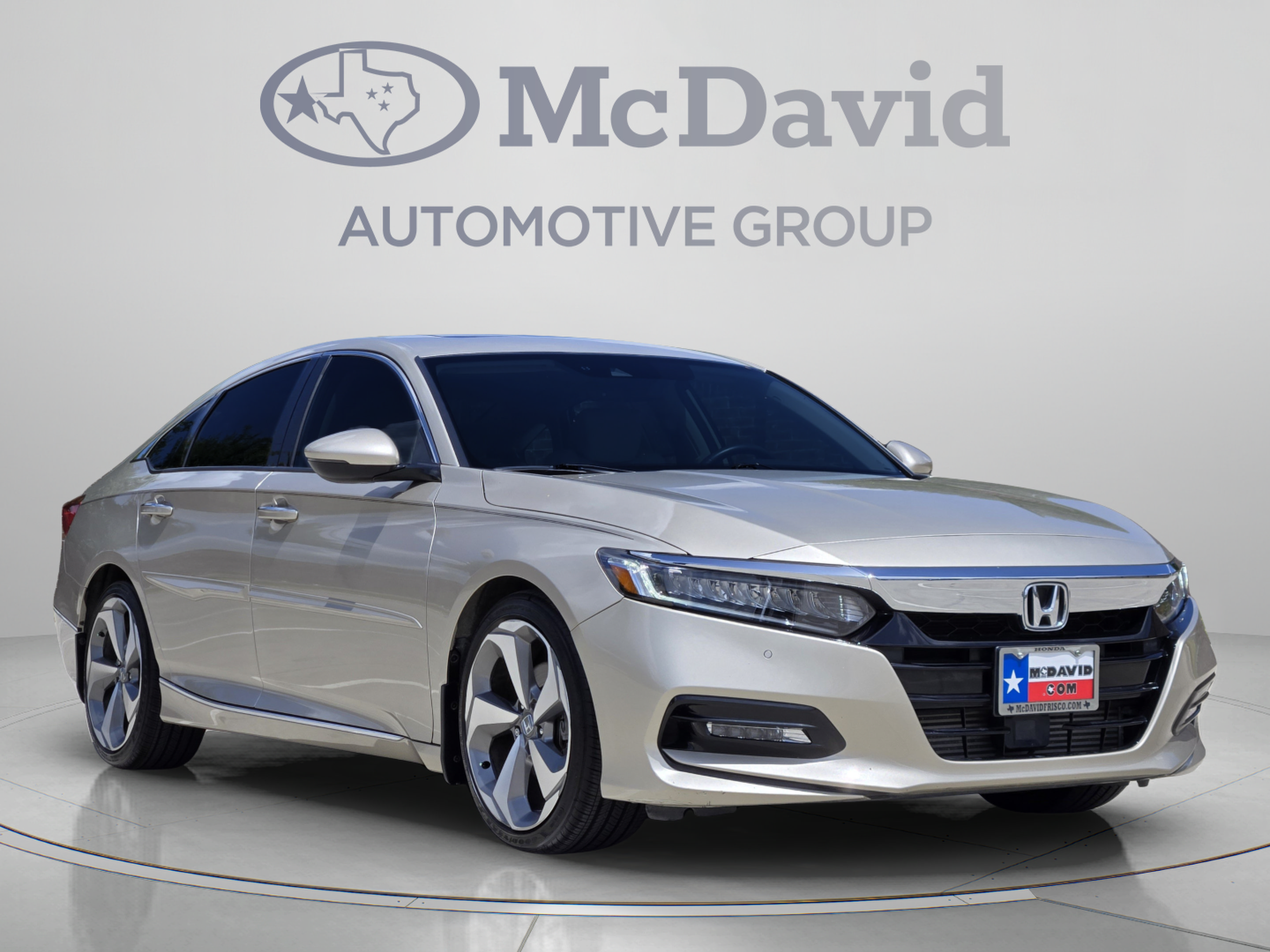 Used 2018 Honda Accord Touring image 7