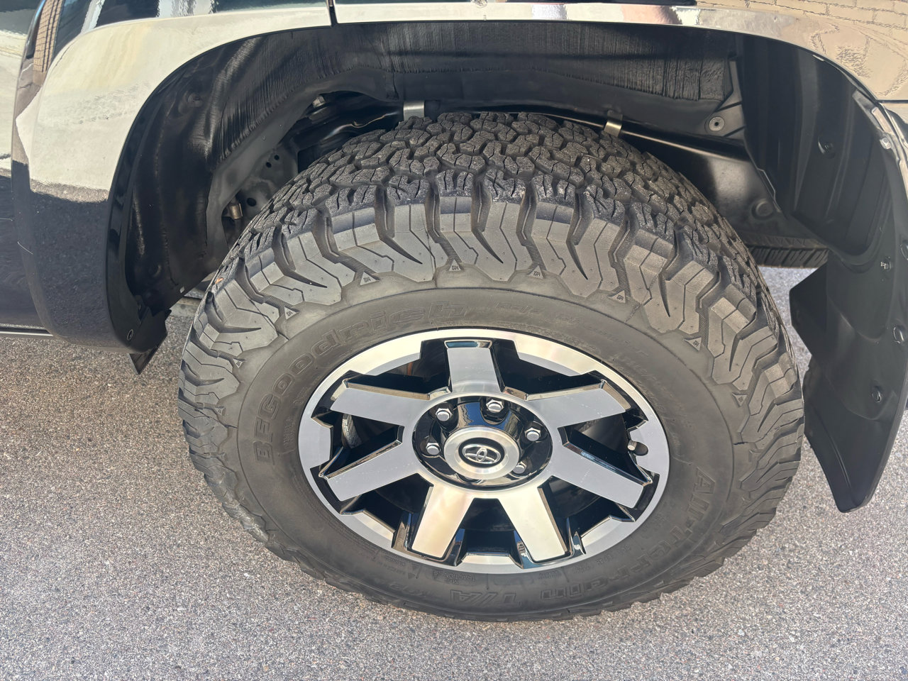 Used 2020 Toyota 4Runner TRD Off-Road Premium w/ Moonroof Package image 8