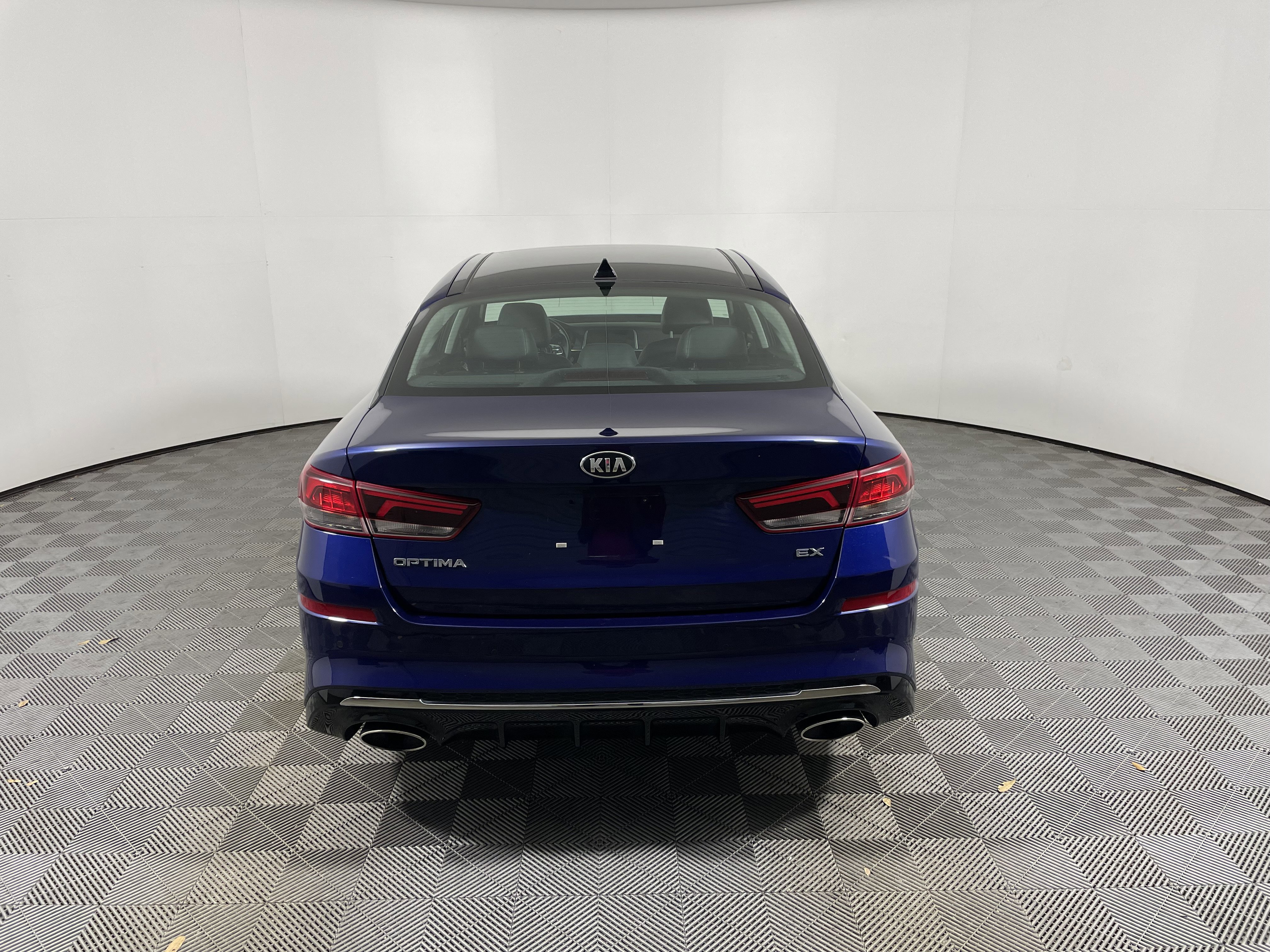 Used 2020 Kia Optima Premium image 4