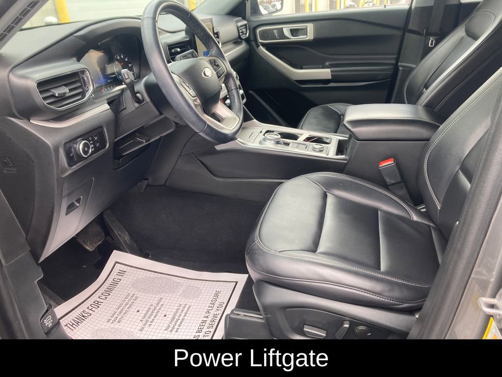 Used 2023 Ford Explorer XLT w/ Equipment Group 202A image 12