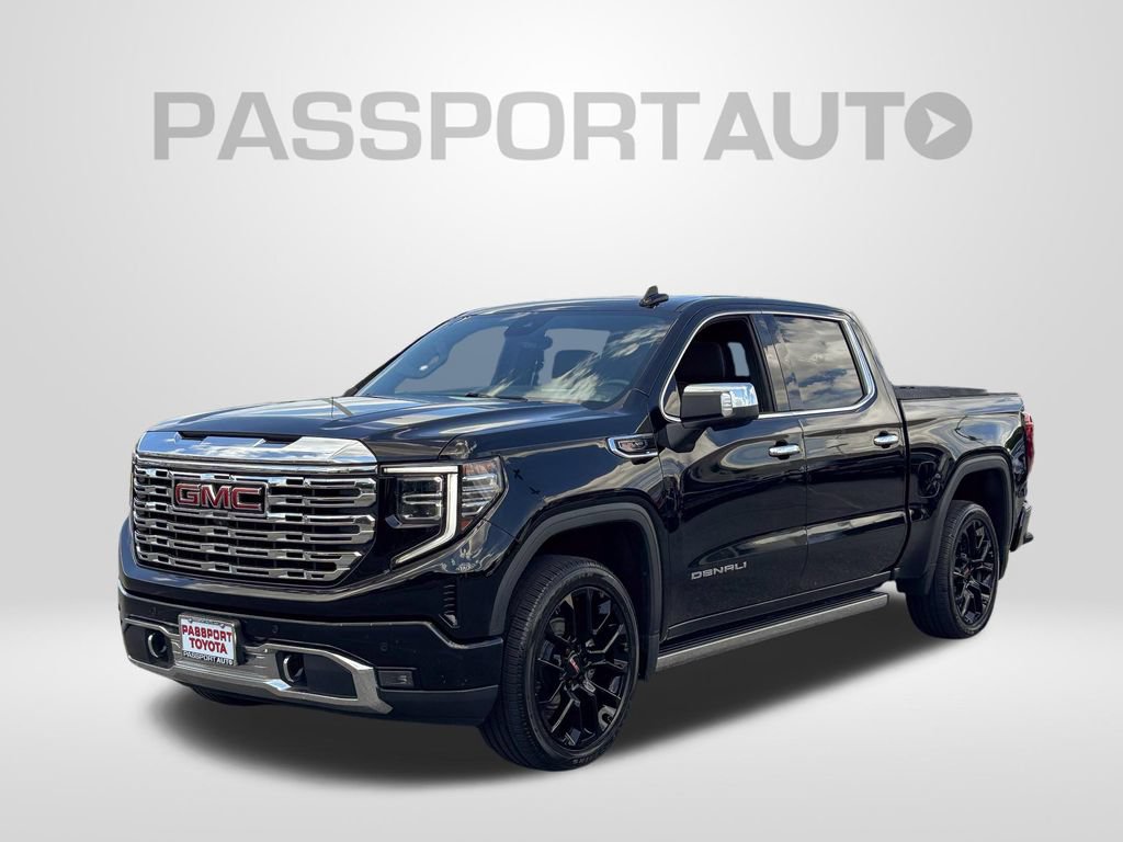 Used 2023 GMC Sierra 1500 Denali AWD/4WD image 1