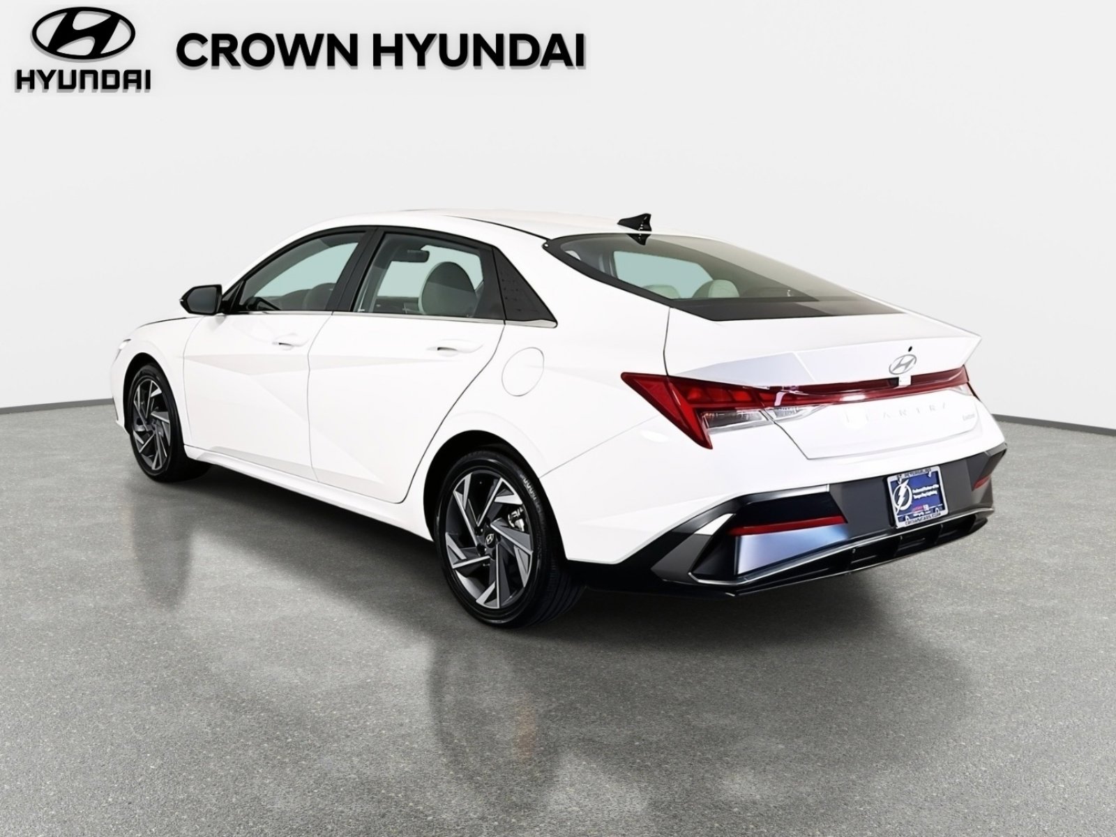 Certified 2025 Hyundai Elantra Limited image 7