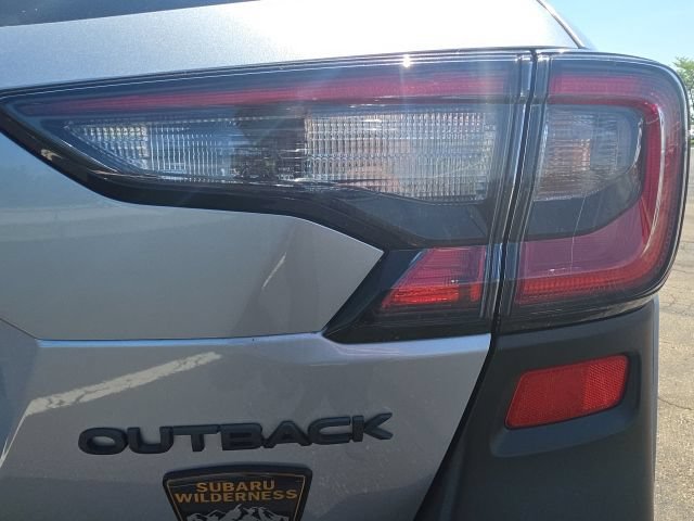 Certified 2025 Subaru Outback Wilderness AWD/4WD image 28