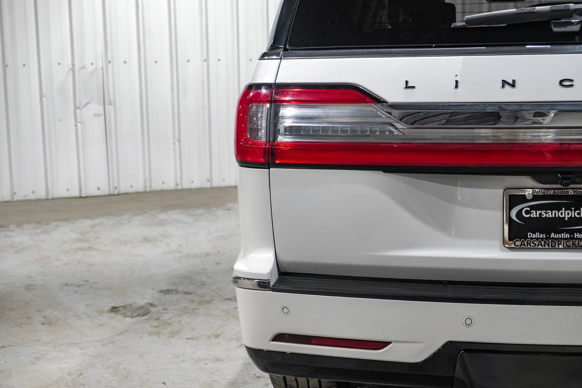 Used 2021 Lincoln Navigator L Black Label w/ Cargo Convenience Package image 54