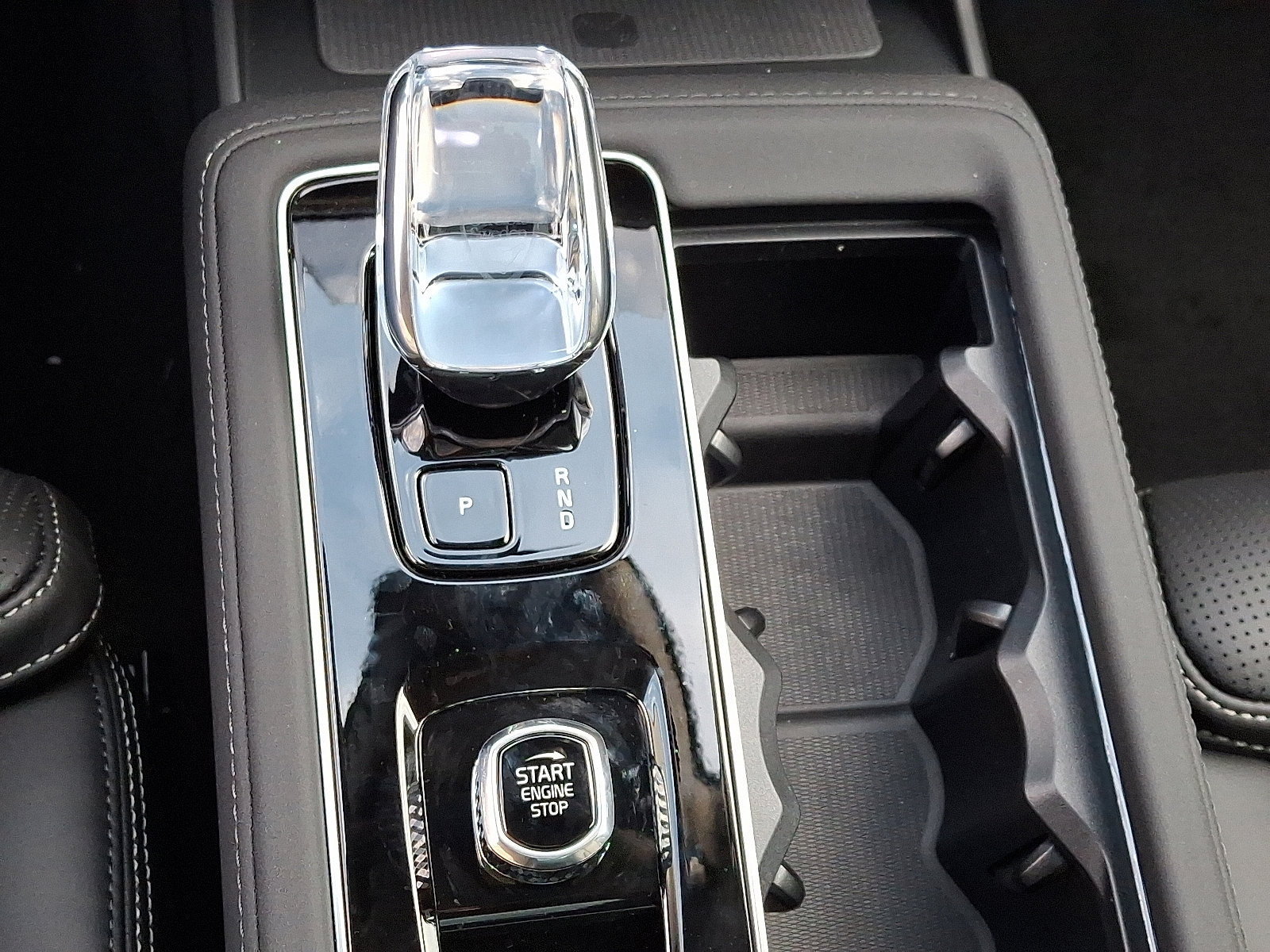 New 2026 Volvo XC90 T8 Ultra w/ Protection Package Premier image 11