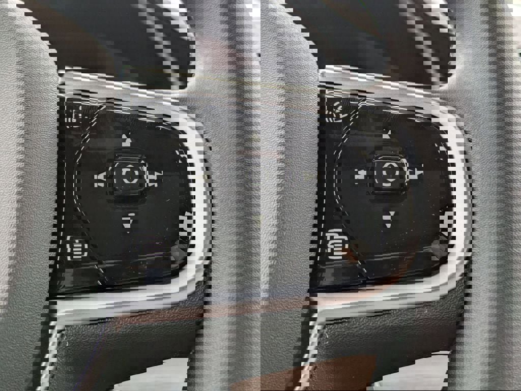 New 2026 Volvo XC90 B6 Ultra image 36