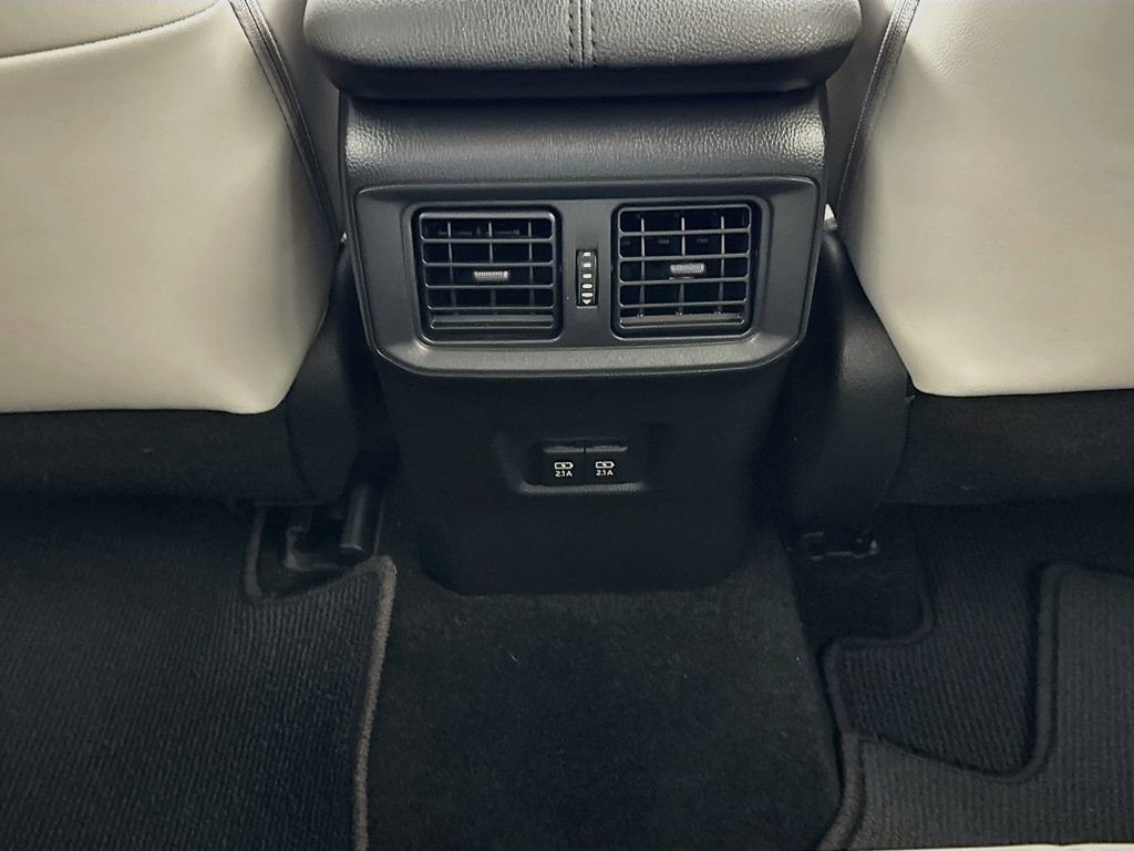 Used 2021 Toyota RAV4 Limited AWD/4WD image 27
