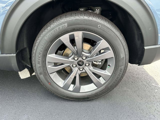New 2026 Ford Explorer Active w/ Active Comfort Package AWD/4WD image 8