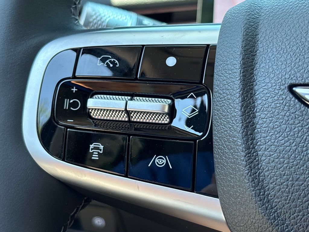 New 2026 Genesis GV70 2.5T AWD/4WD image 23