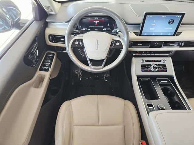 Used 2021 Lincoln Aviator 2WD image 11