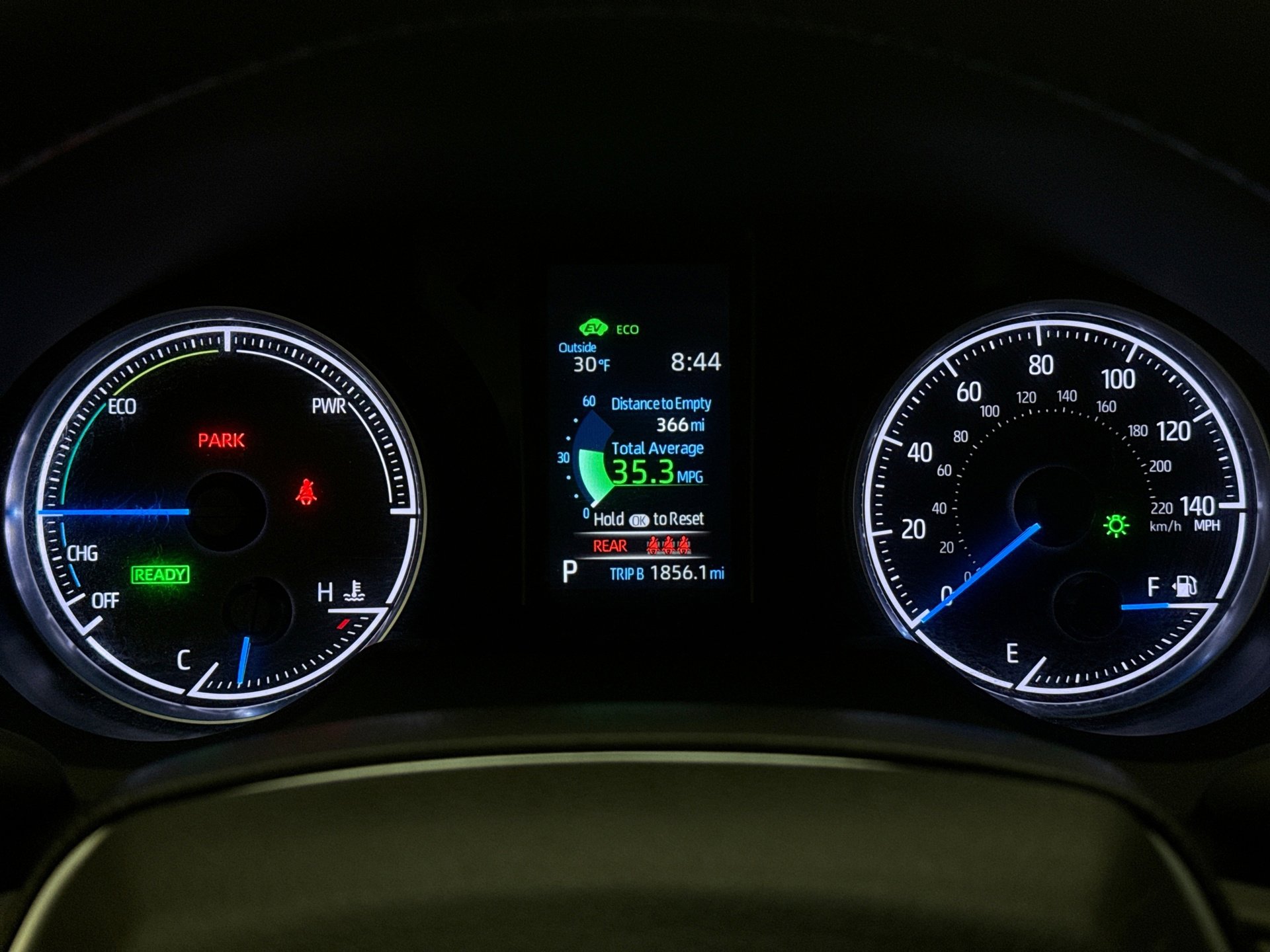 Used 2021 Toyota Venza LE w/ Carpet Mat Package (TMS) image 13