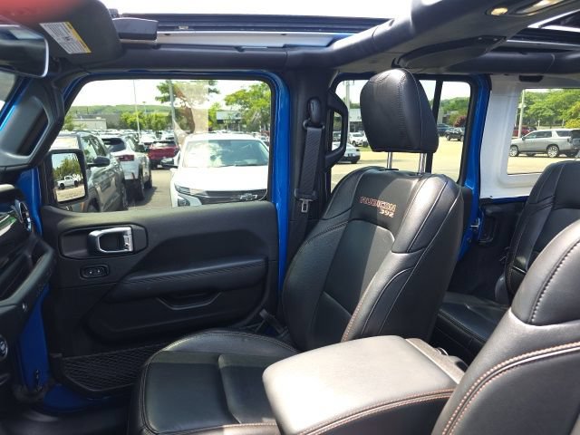 Used 2021 Jeep Wrangler Unlimited Rubicon w/ Trailer Tow Package AWD/4WD image 25