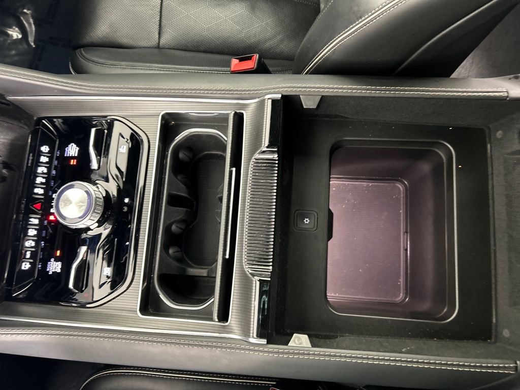 Used 2024 Jeep Grand Wagoneer L Series II w/ Quick Order Packagew 28T image 16