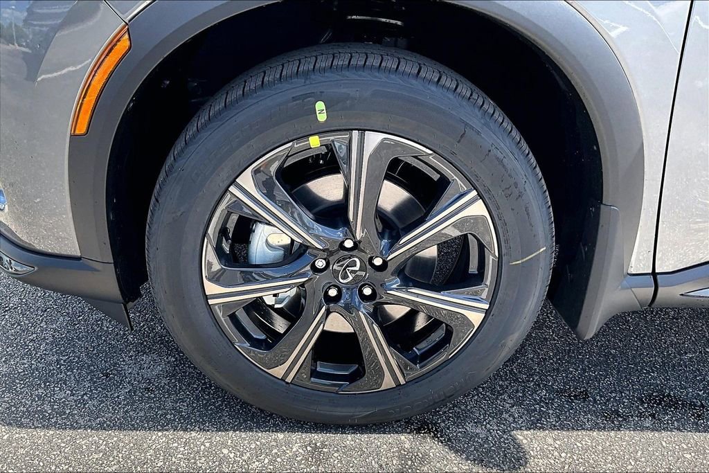 New 2026 INFINITI QX60 Autograph image 16