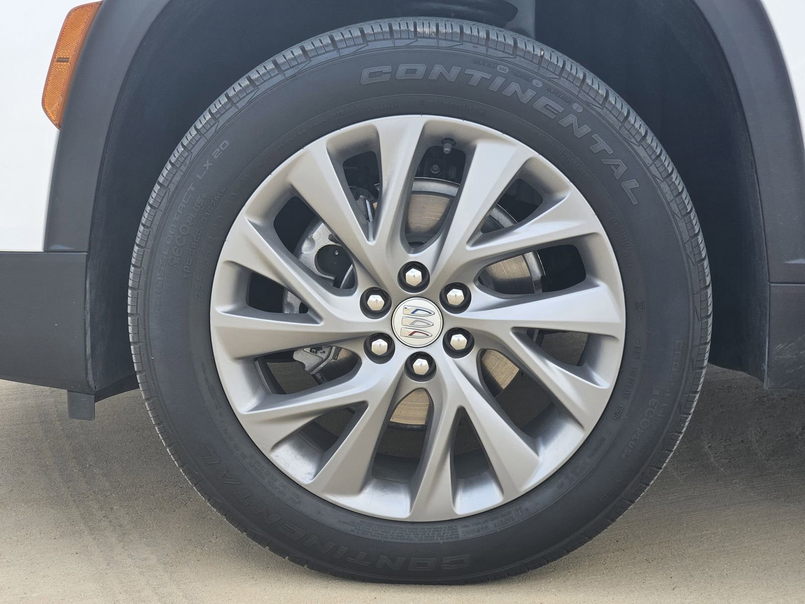 Used 2025 Buick Enclave Preferred image 14