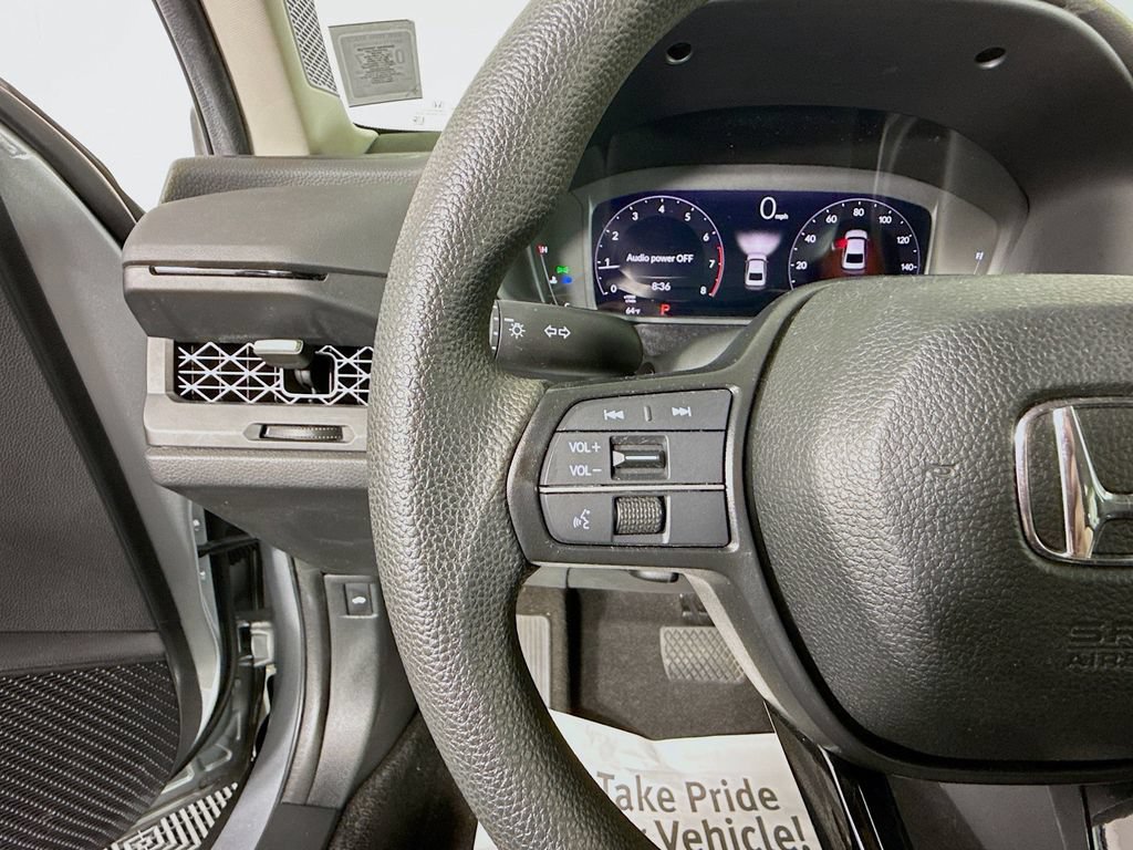 Used 2024 Honda Accord EX image 9