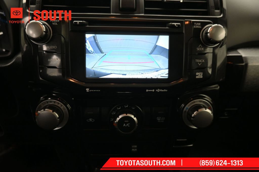 Used 2019 Toyota 4Runner TRD Off-Road Premium AWD/4WD image 18