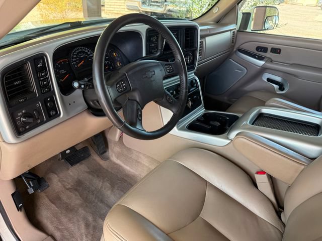 Used 2005 Chevrolet Silverado 3500 LT w/ Heavy-Duty Power Package AWD/4WD image 29