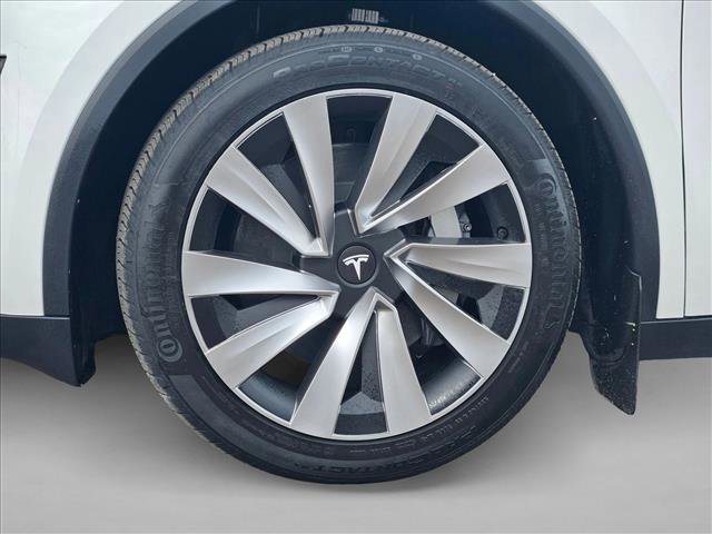 Used 2026 Tesla Model Y AWD image 28