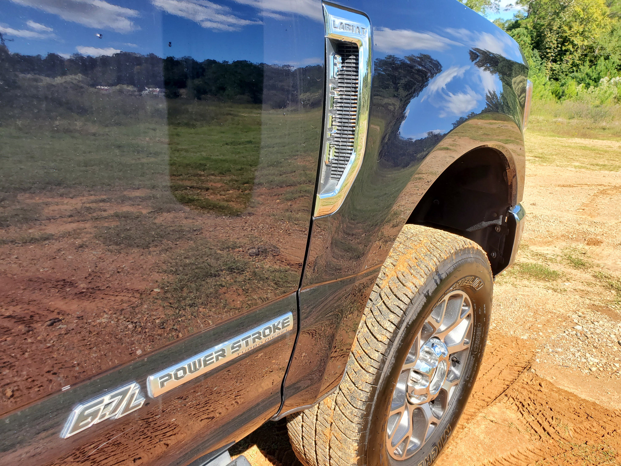 Used 2022 Ford F250 Lariat w/ Lariat Ultimate Package image 14