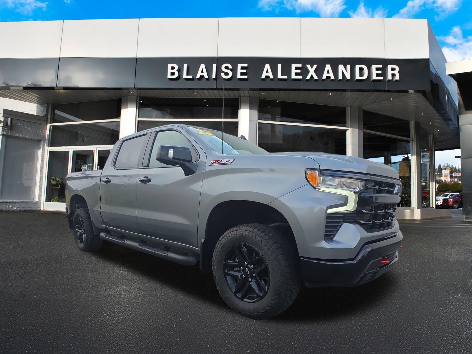 Used 2023 Chevrolet Silverado 1500 LT Trail Boss w/ Convenience Package II