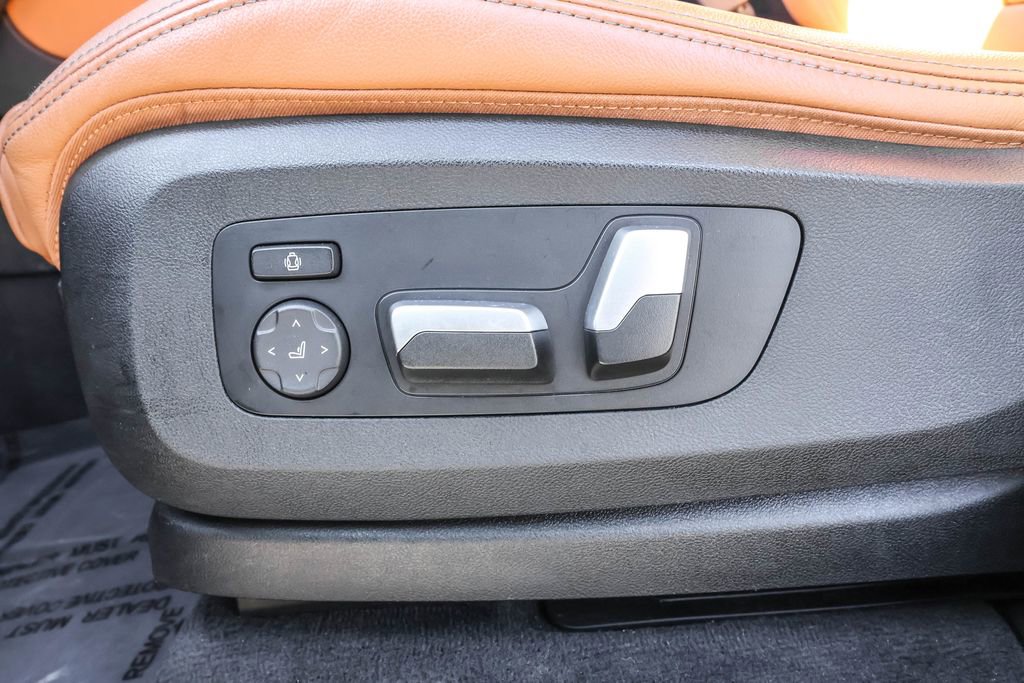 Used 2022 BMW X5 xDrive40i w/ M Sport Package image 10