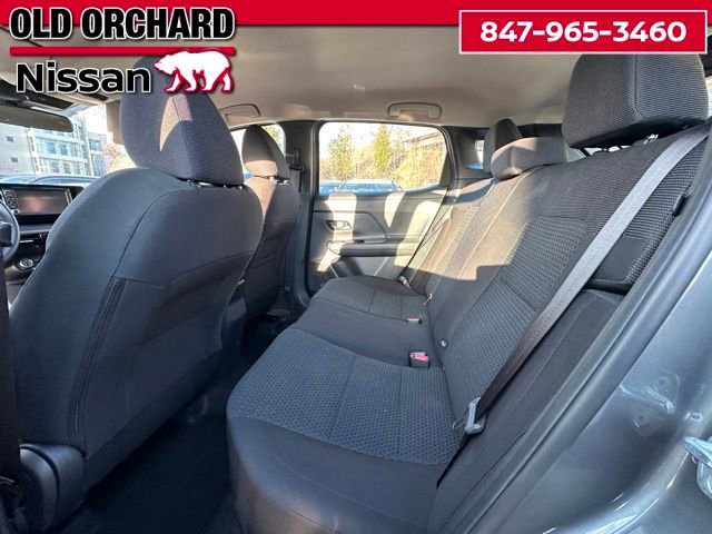 Used 2025 Nissan Kicks S image 11