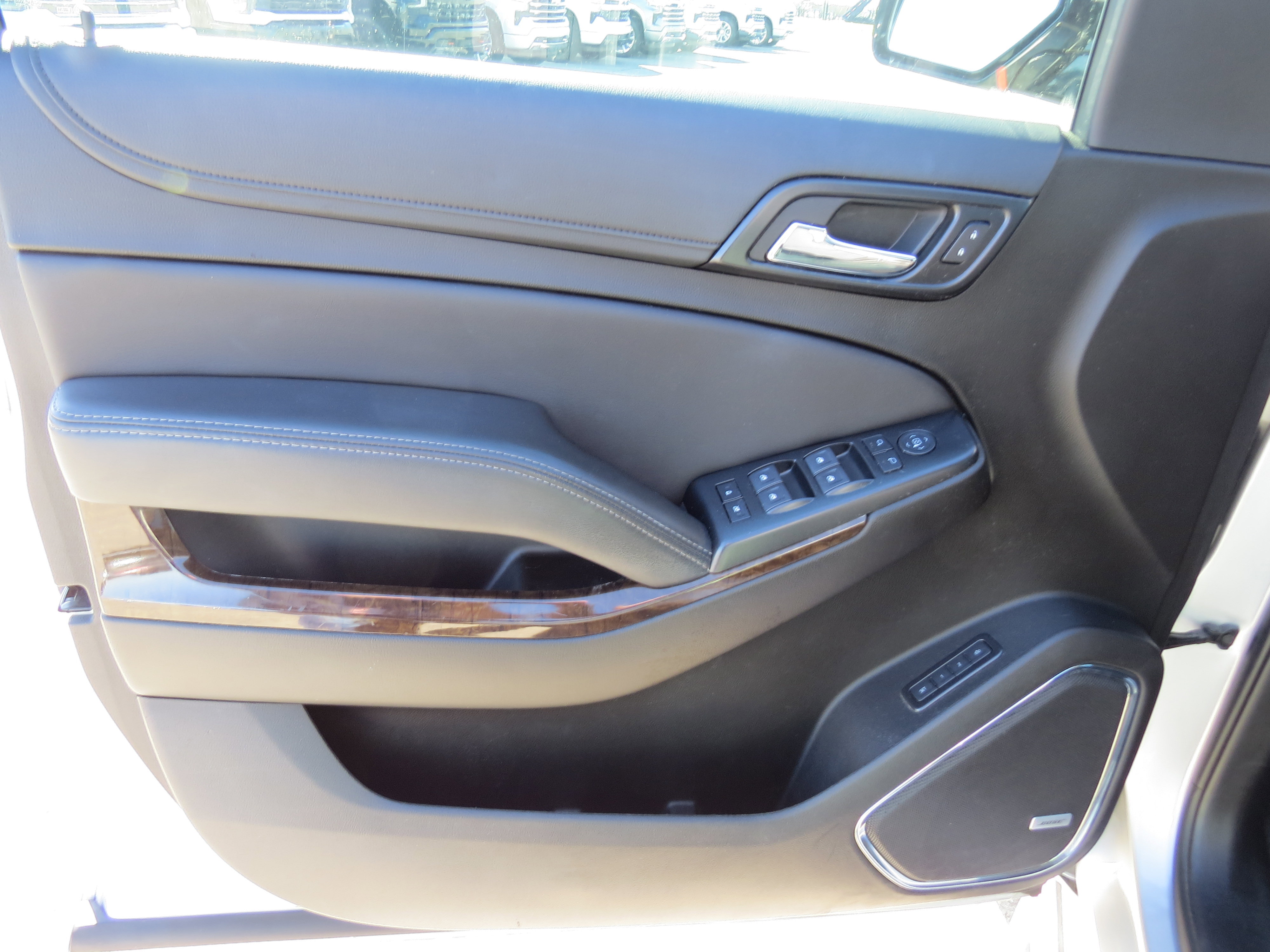 Used 2019 Chevrolet Tahoe LT image 19