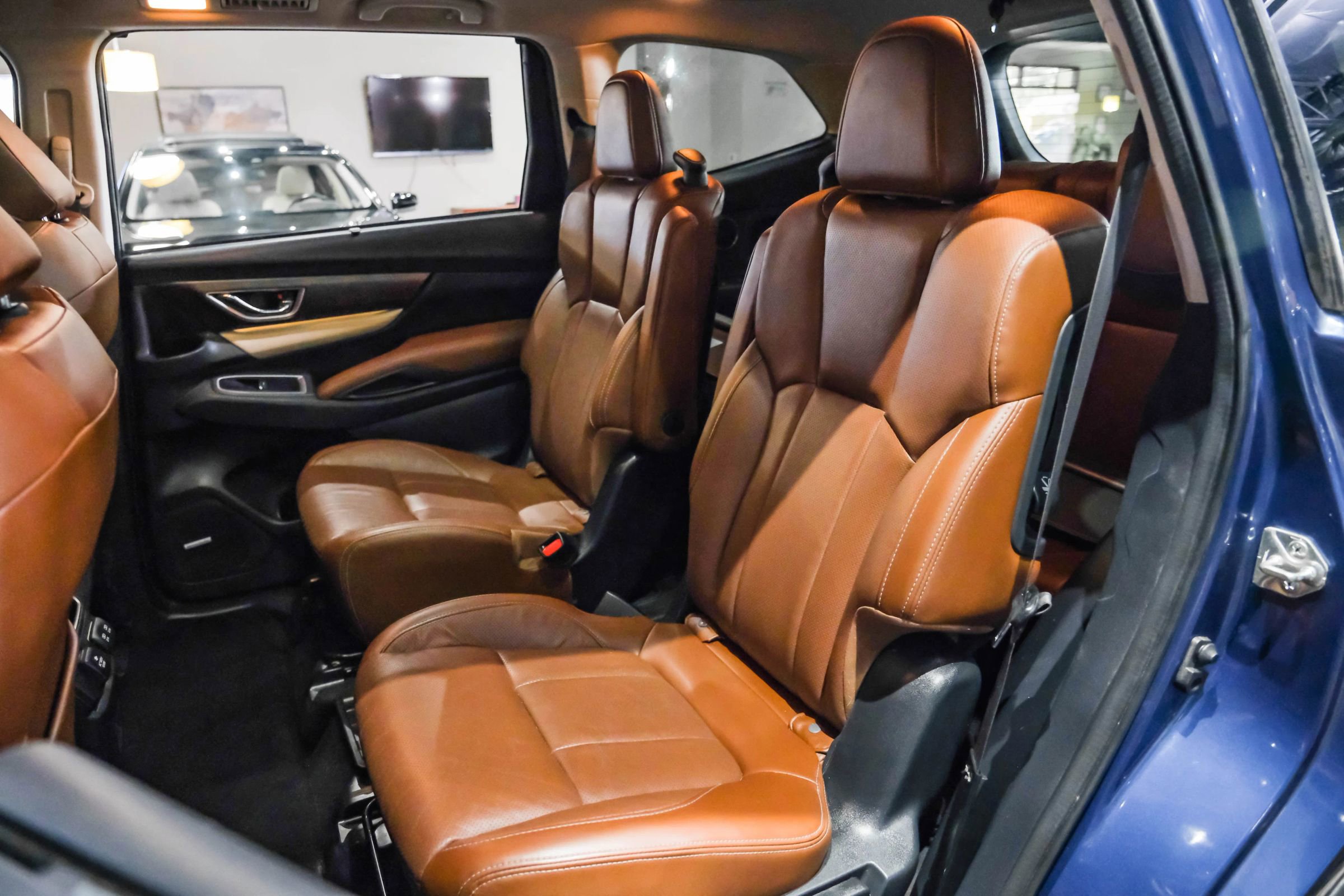 Used 2019 Subaru Ascent Touring w/ Popular Package #3 image 33