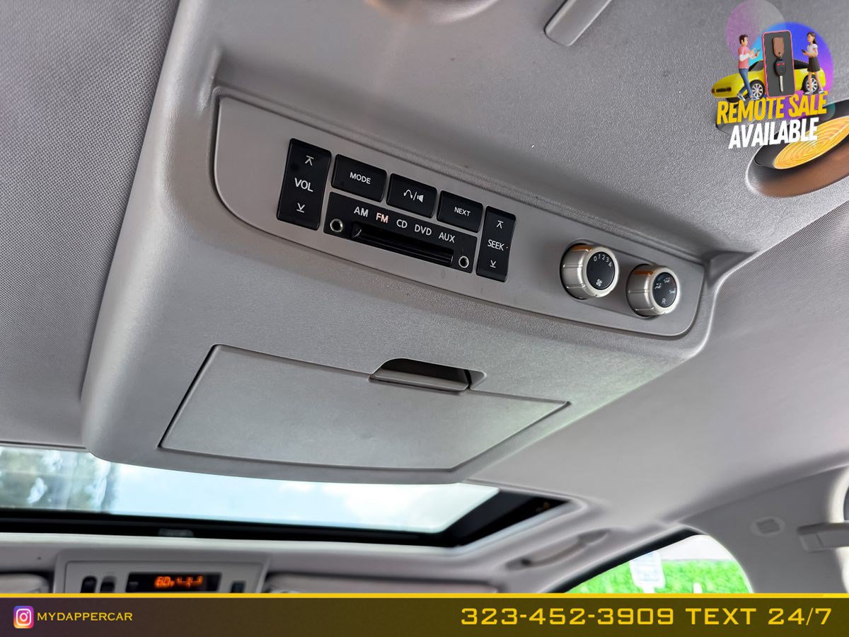 Used 2004 INFINITI QX56 2WD w/ Smart Vision Pkg image 15