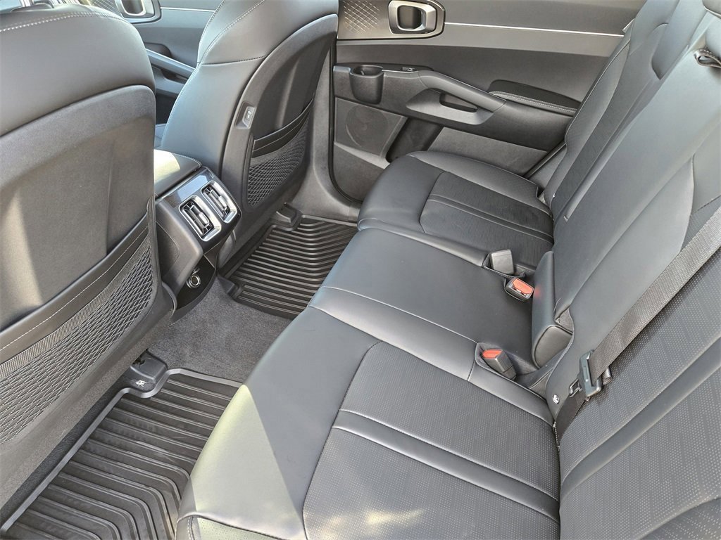 New 2026 Kia Sorento S w/ S Panoramic Sunroof Package FWD image 23