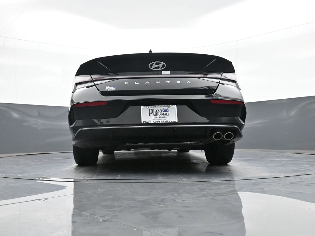 Used 2025 Hyundai Elantra N Line image 30
