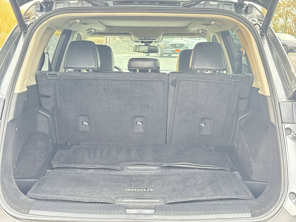 Used 2023 Nissan Rogue SL w/ SL Premium Package image 10