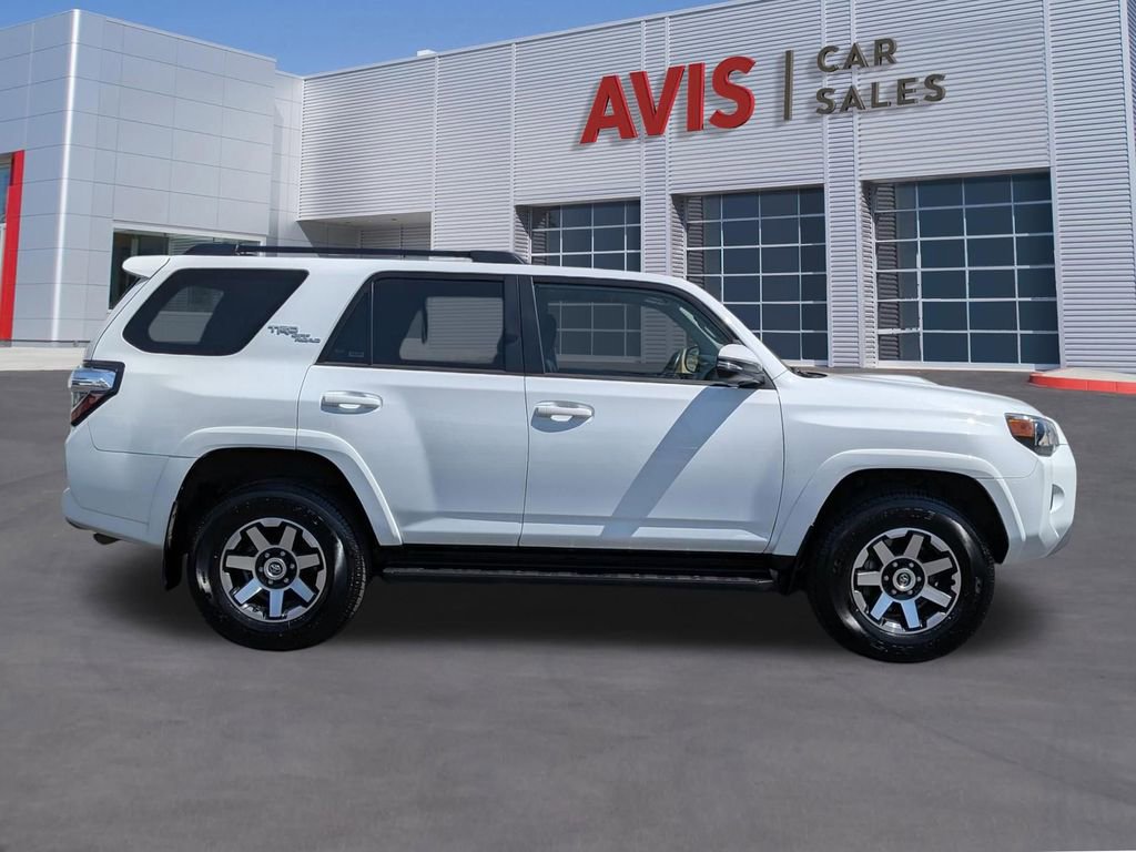 Used 2024 Toyota 4Runner TRD Off-Road Premium image 5