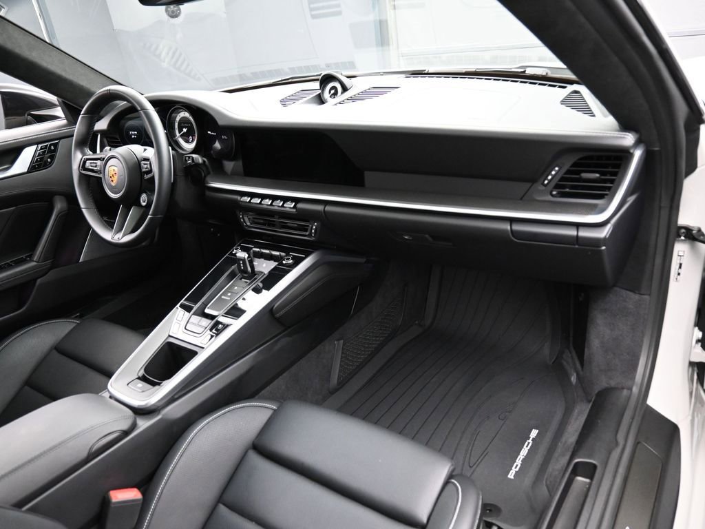 Certified 2021 Porsche 911 Turbo S AWD/4WD image 29