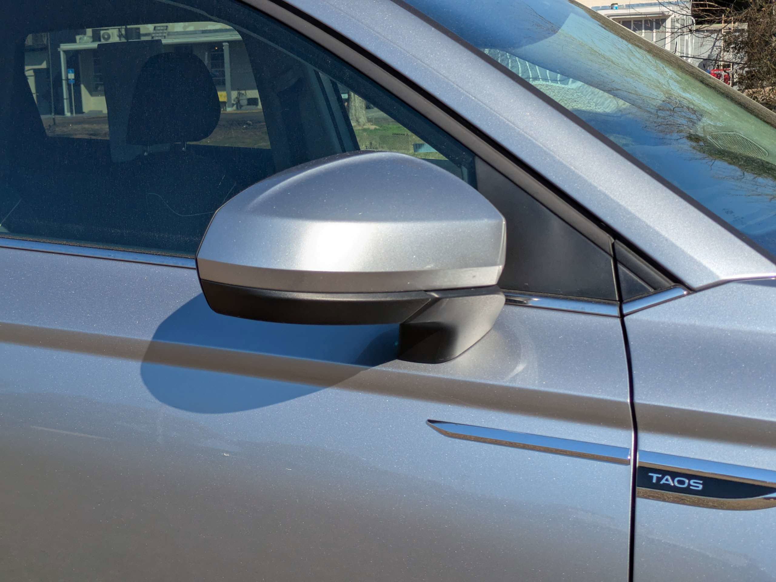 Used 2024 Volkswagen Taos SE image 12