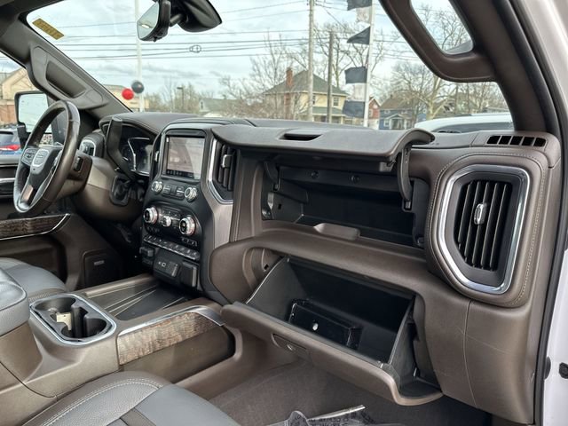 Used 2022 GMC Sierra 3500 Denali w/ Denali Ultimate Package image 33