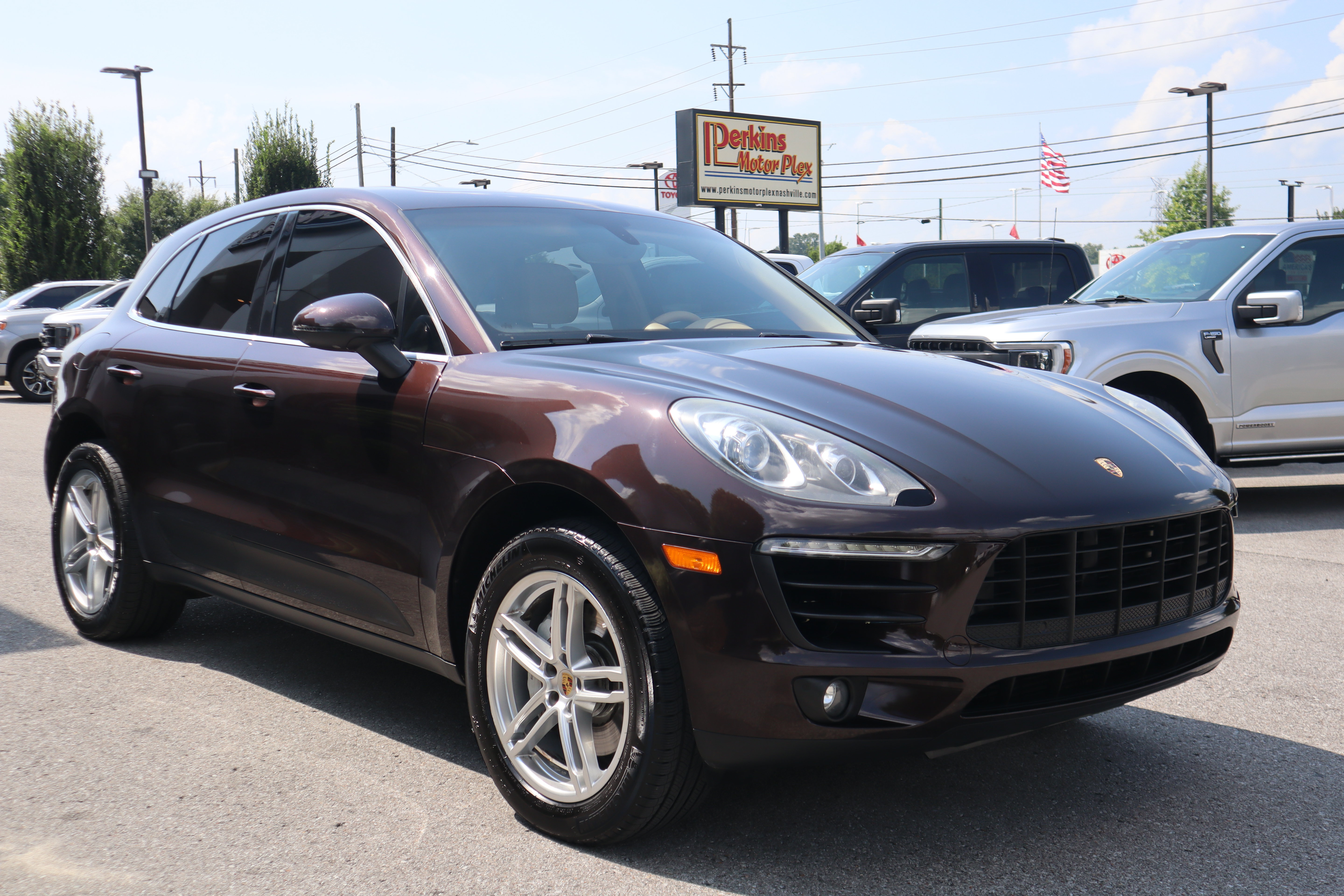 Used 2015 Porsche Macan S AWD/4WD image 5