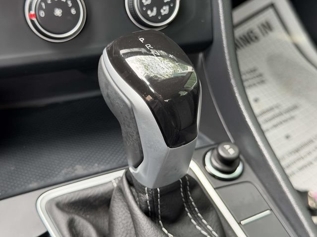 Certified 2024 Volkswagen Jetta S FWD image 29