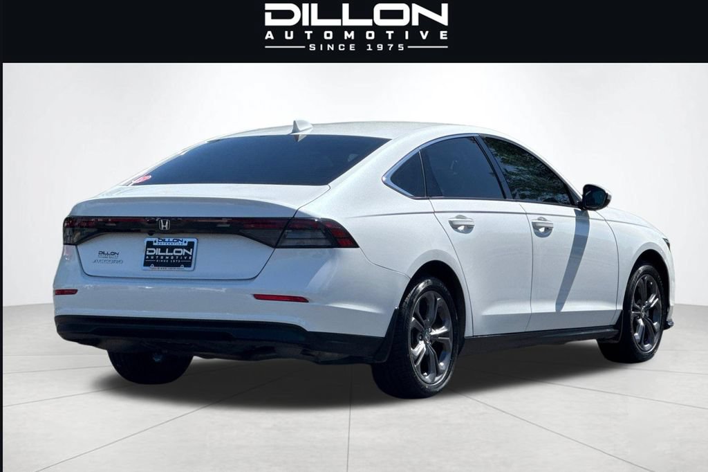 Used 2023 Honda Accord EX image 4