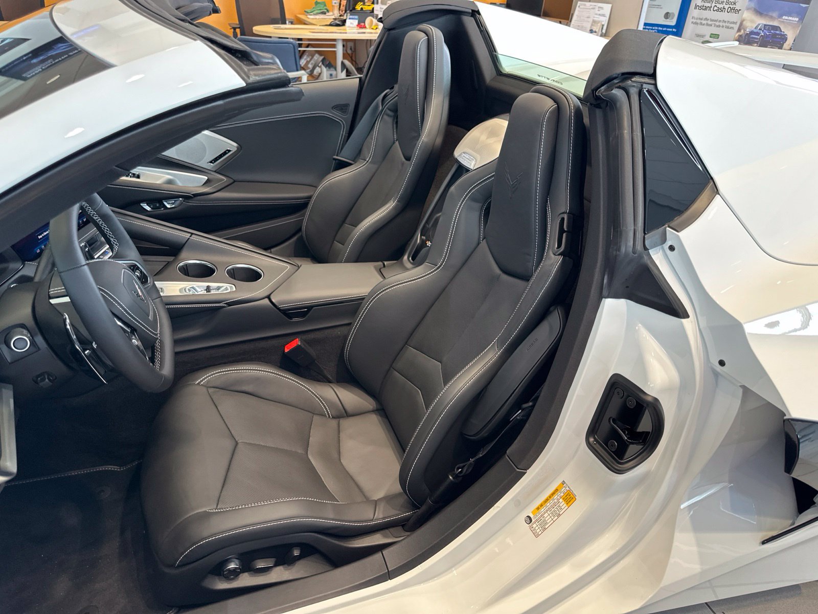 New 2026 Chevrolet Corvette Stingray Preferred Conv w/ Z51 Performance Package RWD image 15