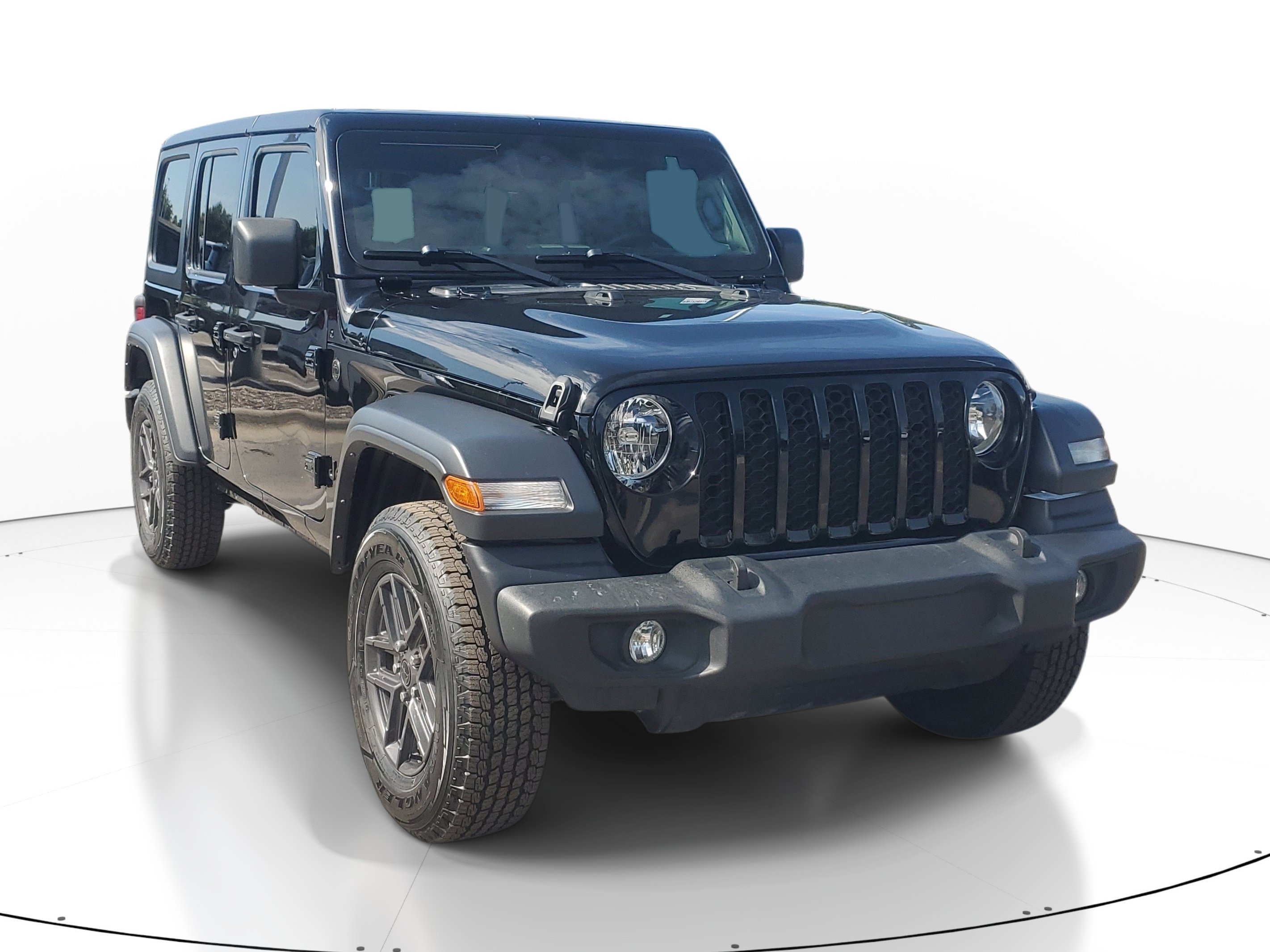 Used 2024 Jeep Wrangler Unlimited Sport AWD/4WD image 2