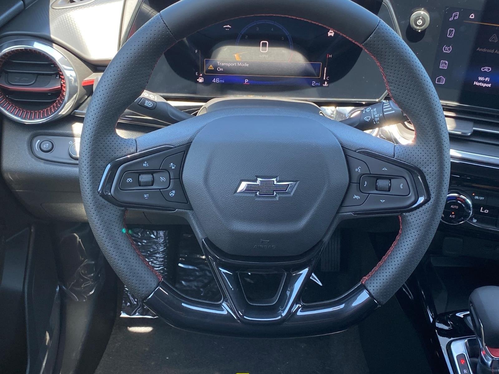 New 2026 Chevrolet Trax RS w/ Sunroof Package FWD image 8