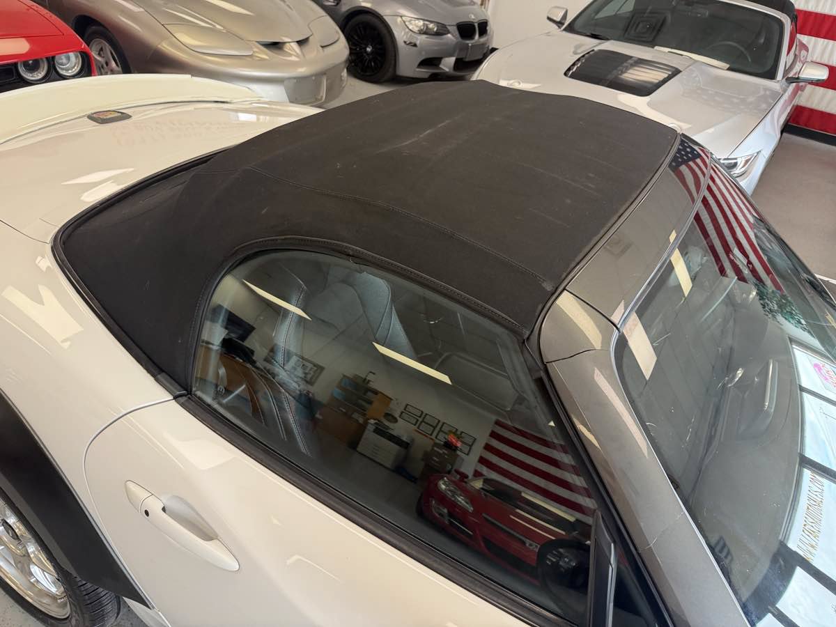 Used 2017 FIAT 124 Spider Abarth RWD image 23