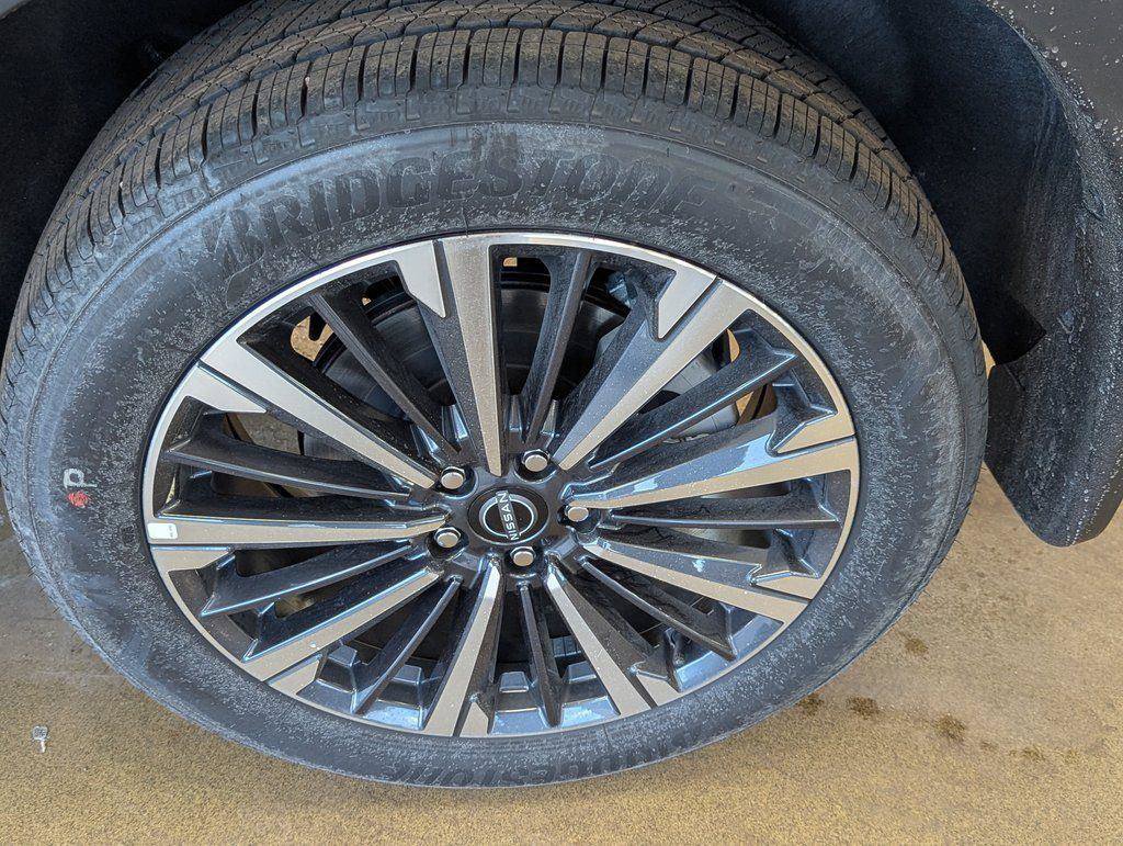 New 2026 Nissan Pathfinder Platinum AWD/4WD image 34