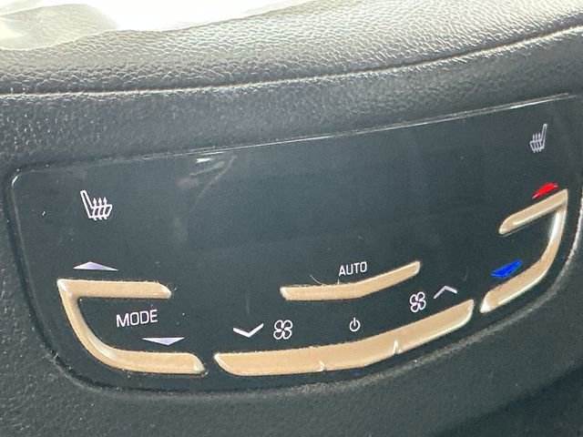 Used 2017 Cadillac Escalade Premium Luxury image 58