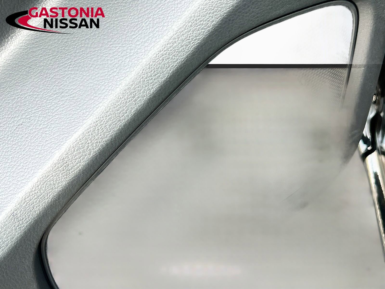 Used 2024 Nissan Frontier SL w/ Technology Package image 23