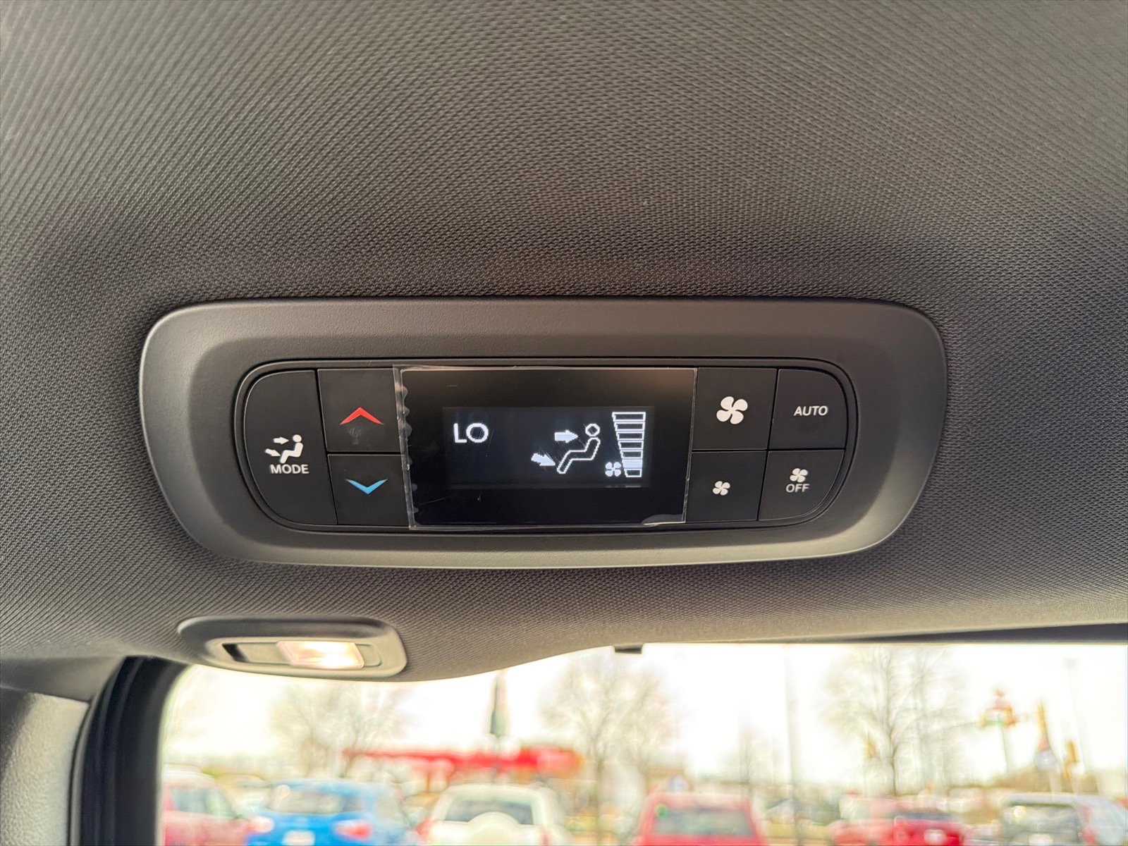 Used 2026 Chrysler Pacifica Limited image 26