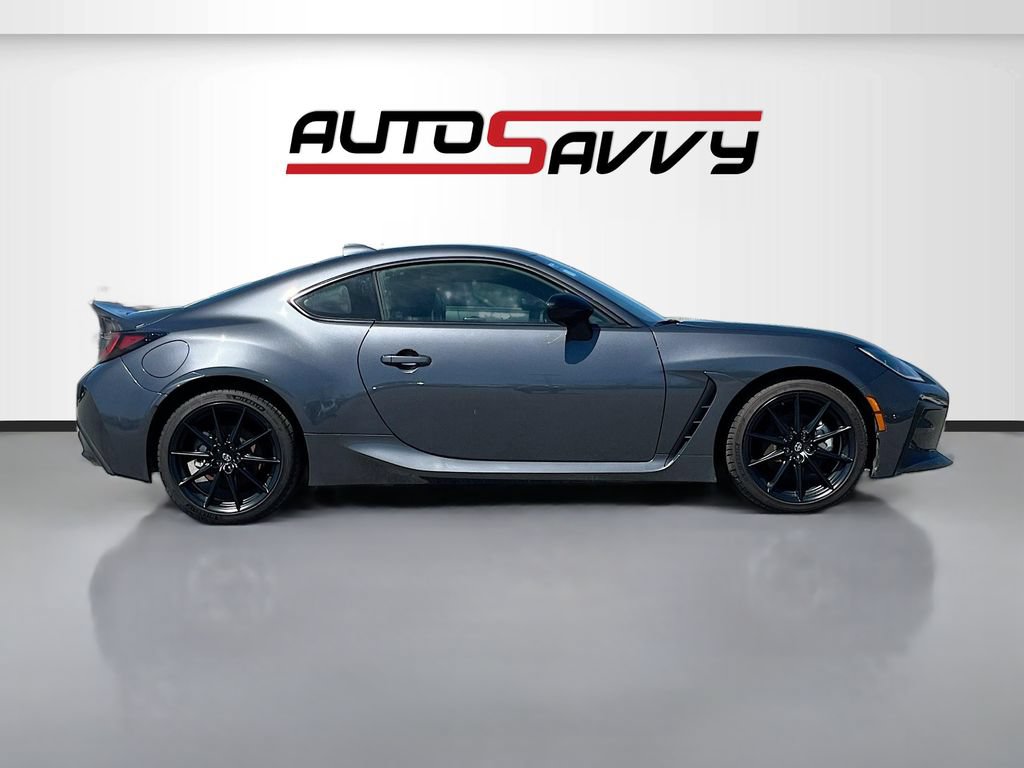 Used 2025 Toyota GR86 Premium RWD image 8