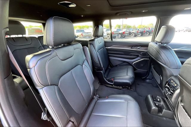 New 2026 Jeep Grand Cherokee L Limited AWD/4WD image 27